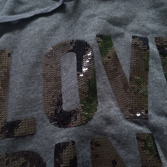 Victoria's secret PINK bundle - Picture 4 of 9